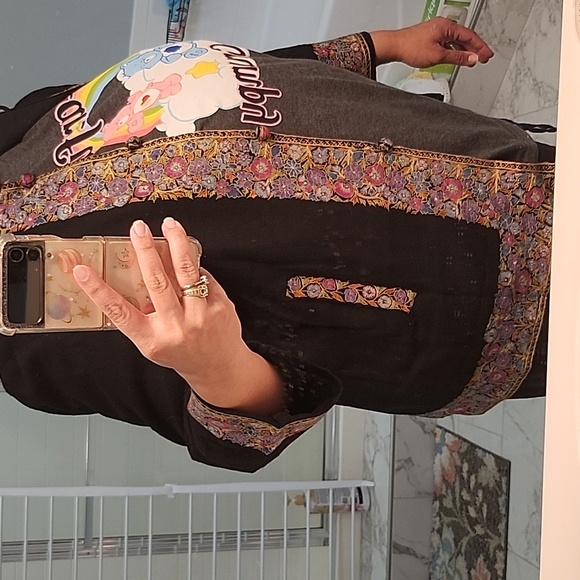 Pure Cashmere Embroidered Coat. - Picture 11 of 11